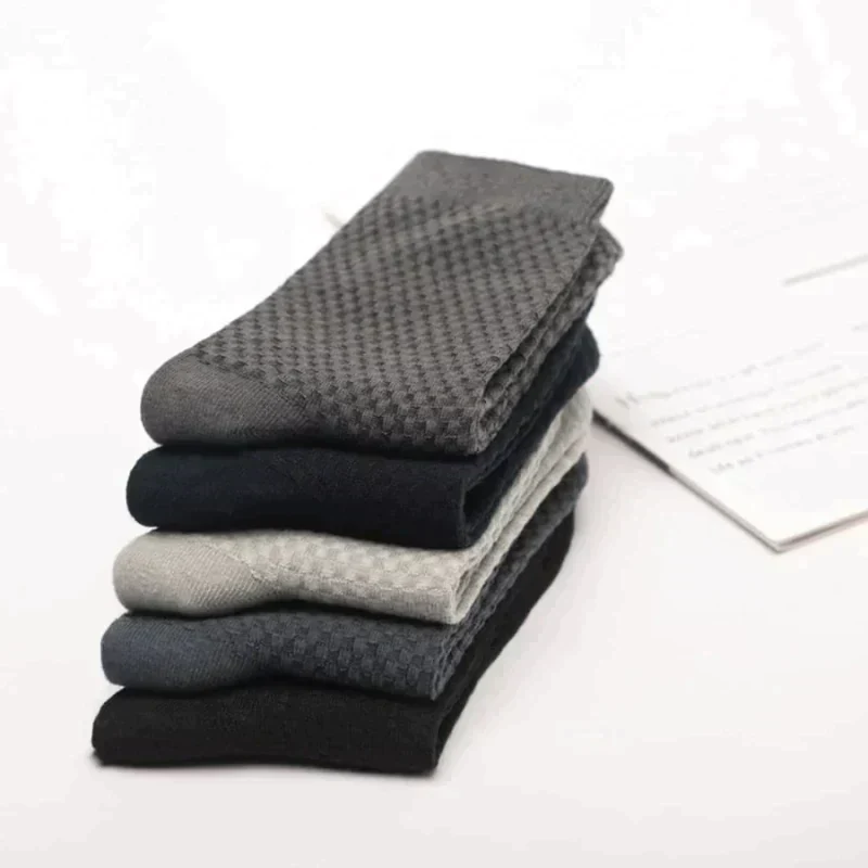 4x Pairs of Bamboo Premium Socks - Image 5